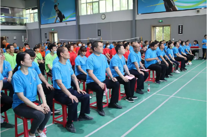 “凝心聚力 勇創(chuàng)佳績(jī)” --抗擊新冠肺炎疫情、2020年度先進(jìn)表彰大會(huì)暨趣味運(yùn)動(dòng)會(huì)